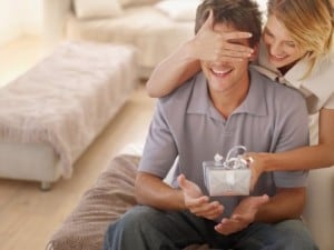 Самый оригинальный подарок мужу на годовщину
